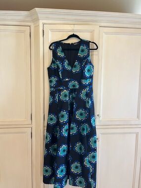 eshakti Navy Floral V-Neck Sleeveless Midi Dress